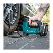 Compressor De Ar Portátil 18V 120PSI sem Bateria DMP180Z Makita