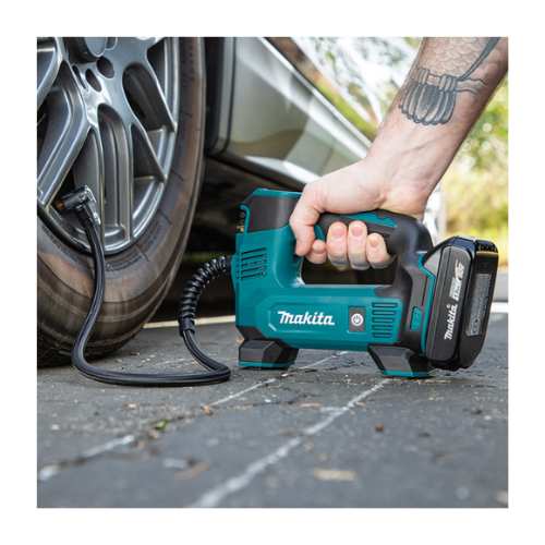 Compressor De Ar Portátil 18V 120PSI sem Bateria DMP180Z Makita
