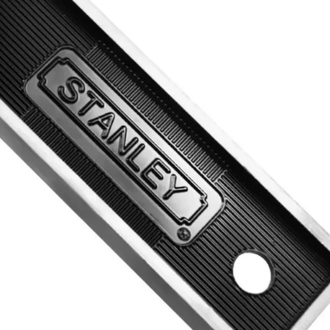 esquadro_metalico_12_aco_temp_cabo_metal_stanley_4351_02