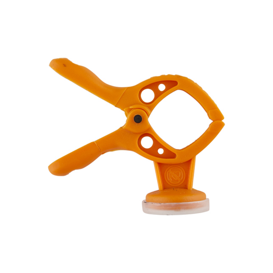 grampo_plastico_multiuso_com_ima_wolfcraft_509315_01