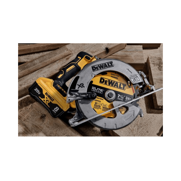 lamina para serra circular madeira 7 24 dentes dwaw714214 dewalt na serra