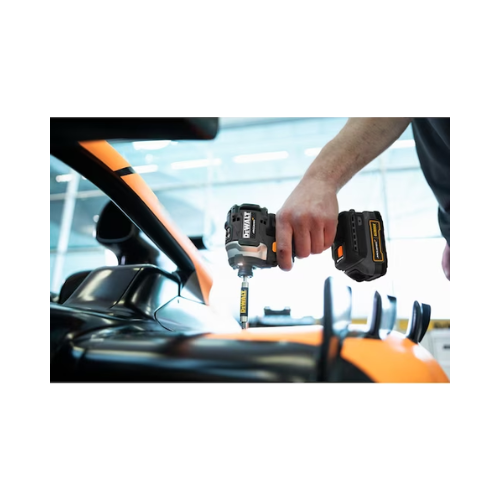 parafusadeira e chave de impacto brushless 20v dck200me2gtbr mclaren dewalt