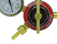 regulador_pressao_acetileno_20333901_famabras_10927_02.png