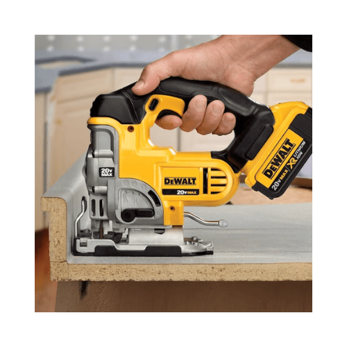 serra a bateria tico tico 20v dewalt