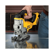 serra a bateria tico tico 20v dewalt
