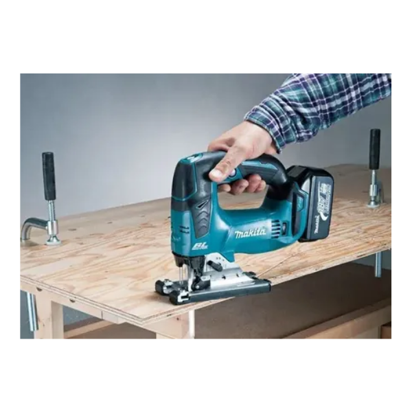 serra_a_bateria_ticotico_djv182z_sbateria_makita_534005