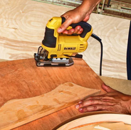 Serra Elétrica Tico-Tico 650W Dwe 300 220V Dewalt
