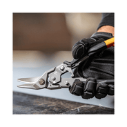 tesoura de corte aviacao prof esquerdo tbh460l toughbuilt em maos