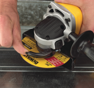  esmerilhadeira_a_bateria_dcg412b_dewalt_507467_01