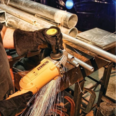 ESMERILHADEIRA ANGULAR 9 2600W DWE496B2 INDUSTRIAL DEWALT